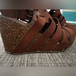 Blowfish Whiskey Pisa Brown Sandals